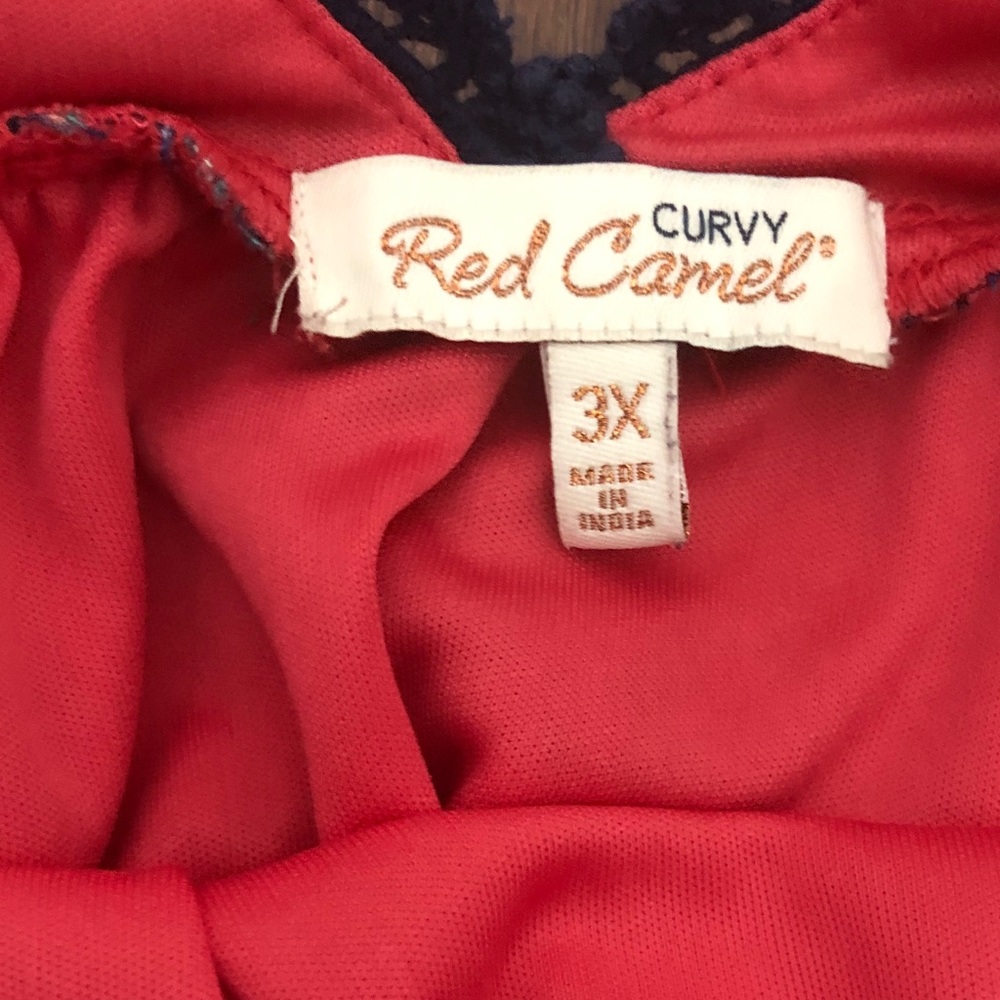 Red Camel Vibrant Red and Teal Blouse - Picture 3 of 5